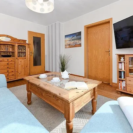 Drei Hasen Am Deich Holiday home *
